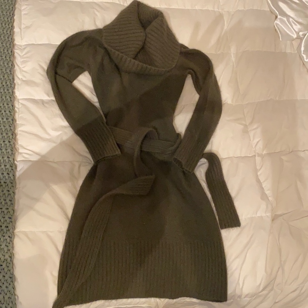 Cowl neck sweater dress. Perfect for fall!